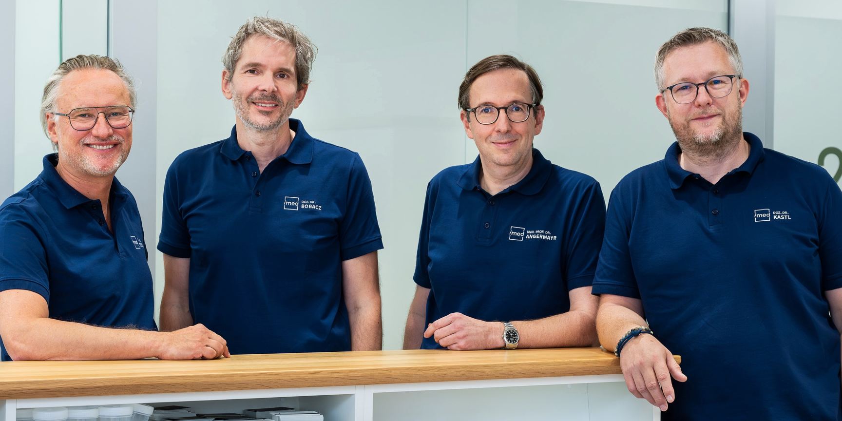 Zeigt das Leitungsteam von imed.at: Doz. Dr. Kastl, Doz. Dr. Bobacz und Univ.-Prof. Doz. Dr. Angermayr